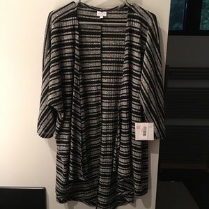 NWT LuLaRoe Lindsay Large
